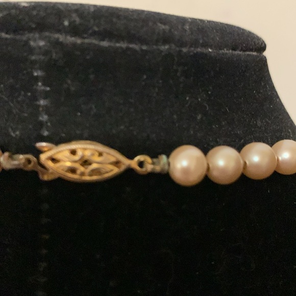 vintage faux pearl necklace 17” - Picture 5 of 5